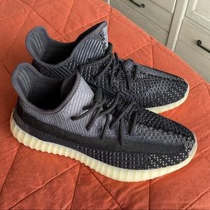 Yeezy 350 V2 Carbon - Size 11